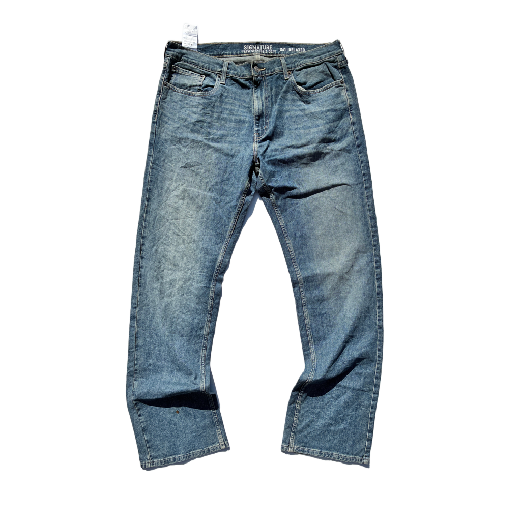 vintage Signature Levi's by Strauss Size 36 x 34